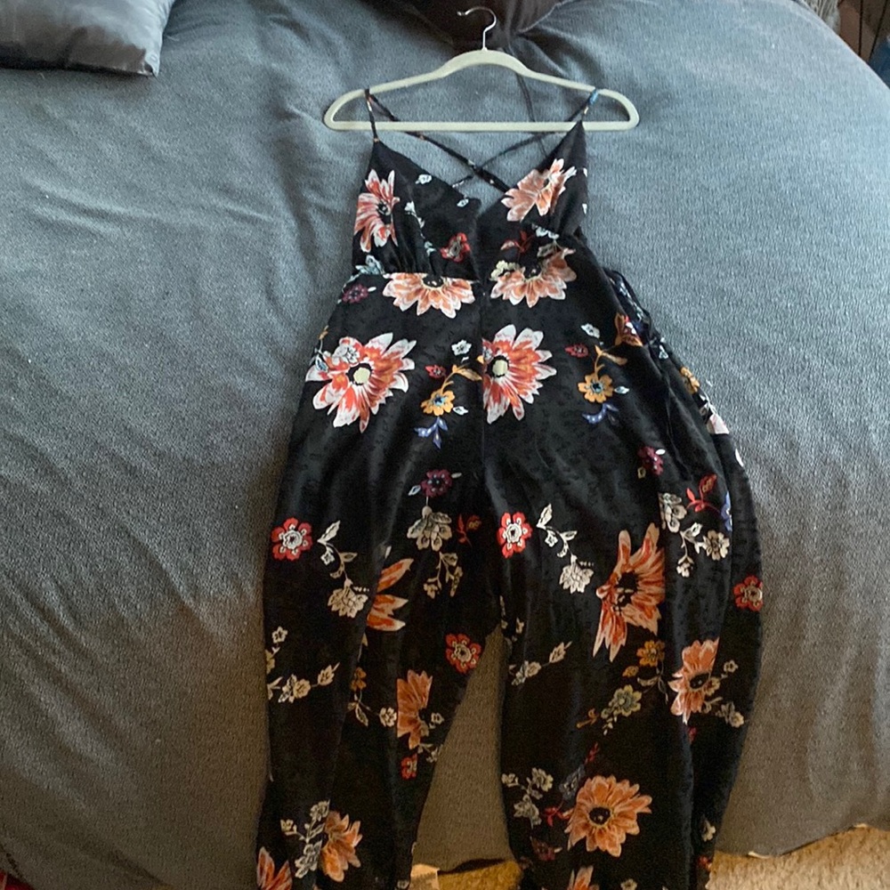 Black floral jumper